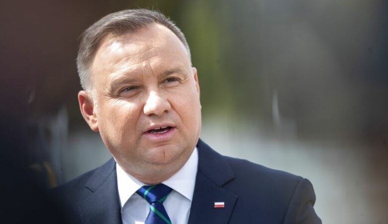 Ο πρόεδρος της Πολωνίας μίλησε δια ζώσης στο ουκρανικό κοινοβούλιο