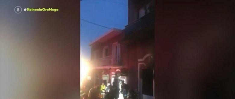 Φωτιά σε εστιατόριο στους Αμπελόκηπους: Τρόμαξαν οι ένοικοι της πολυκατοικίας και πήγαν στην ταράτσα
