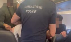 Κέρκυρα: Μεθυσμένος Βρετανός ούρησε πάνω στον αδελφό του μέσα στο αεροπλάνο