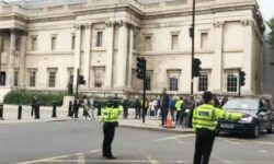 Συναγερμός στο Λονδίνο: Εκκενώθηκε η πλατεία Τραφάλγκαρ – Αναφορές για εντοπισμό ύποπτου πακέτου