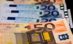 Πρωτογενές πλεόνασμα 3,1 δισ. ευρώ στο πεντάμηνο του 2024 χάρη στα αυξημένα φορολογικά έσοδα