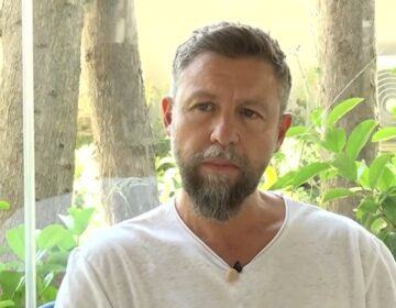 Γιάννης Βαρδής: «Ο πατέρας μου ήθελε να φύγει νωρίτερα από ότι έφυγε»
