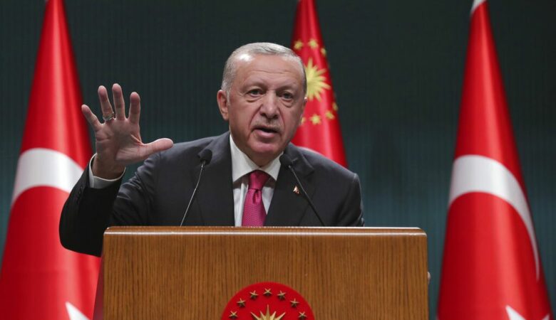 Νέες προκλήσεις Ερντογάν: «Η Τουρκία θα υπερασπιστεί τα δικαιώματά της σε Αιγαίο και Ανατολική Μεσόγειο»