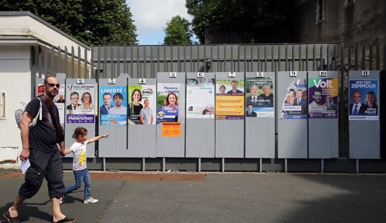 Γαλλία: Στις κάλπες για τον α΄ γύρο των βουλευτικών εκλογών