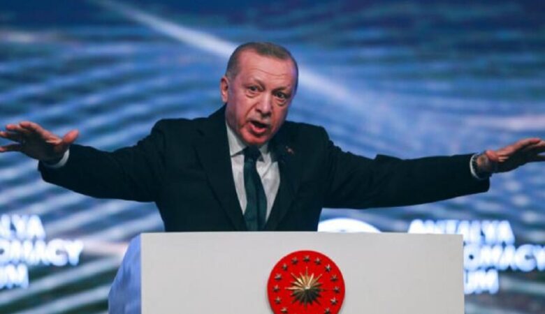 Μπαράζ προκλήσεων από την τουρκική ηγεσία και τον Τύπο για την «κυριαρχία» των νησιών του Αιγαίου