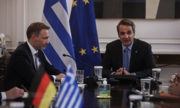 Μητσοτάκης: Στόχος μας η επιστροφή μας στην επενδυτική βαθμίδα το 2023