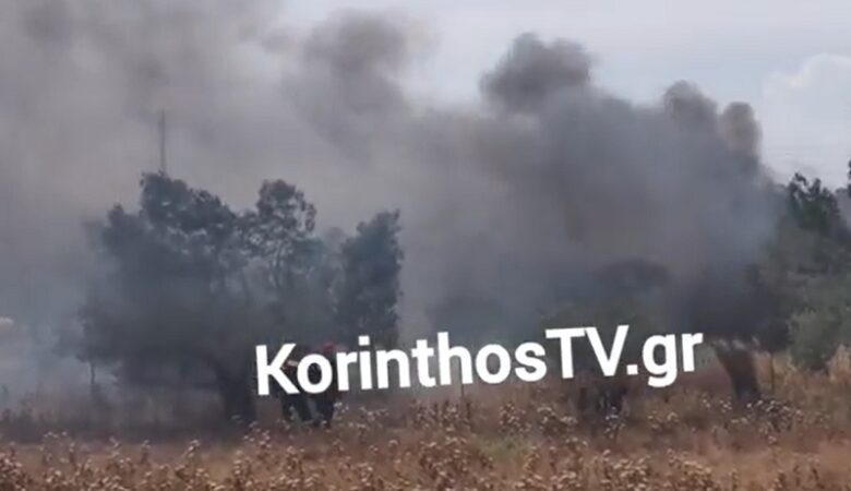 Πυρκαγιά ξέσπασε κοντά στον Προαστιακό στην Κόρινθο