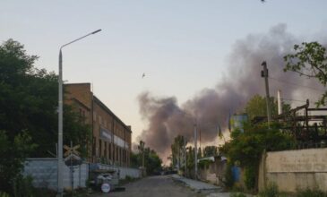 Ουκρανία: Τουλάχιστον ένας νεκρός από ρωσική πυραυλική επίθεση στο Μικολάιφ