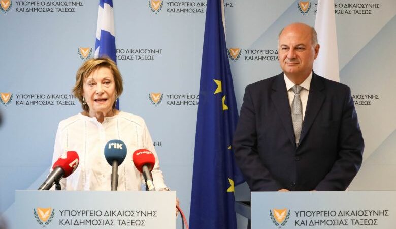 Τετ α τετ Κώστα Τσιάρα με την υπουργό Δικαιοσύνης της Κυπριακής Δημοκρατίας