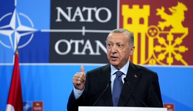 Ερντογάν: «Ζητάμε πραγματική αλληλεγγύη από τους συμμάχους στο ΝΑΤΟ απέναντι στην τρομοκρατία»