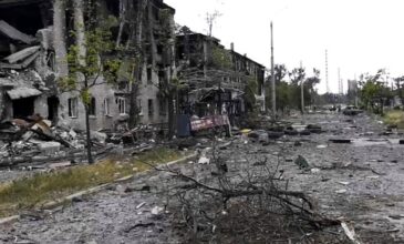 Ουκρανία: Οι ρωσικές δυνάμεις περικύκλωσαν την πόλη Λισιτσάνσκ