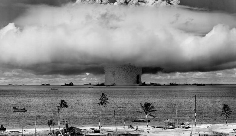 Το ατομικό νησί των ΗΠΑ: Έριξαν βόμβα 1.000 φορές πιο ισχυρή από αυτές που χτύπησαν τη Χιροσίμα και το Ναγκασάκι