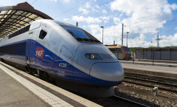 Γαλλία: Προβλήματα στα δρομολόγια των τρένων λόγω της 24ωρης απεργίας των σιδηροδρομικών