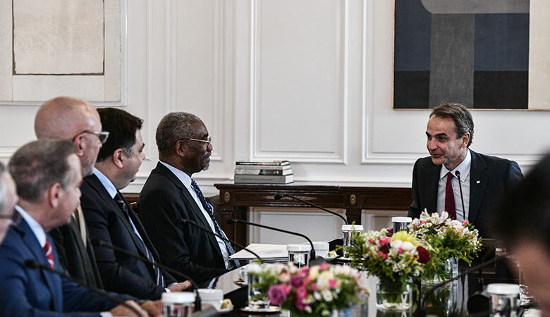 Ικανοποίηση από τη συνάντηση του πρωθυπουργού με μέλη της Βουλής των Αντιπροσώπων των ΗΠΑ