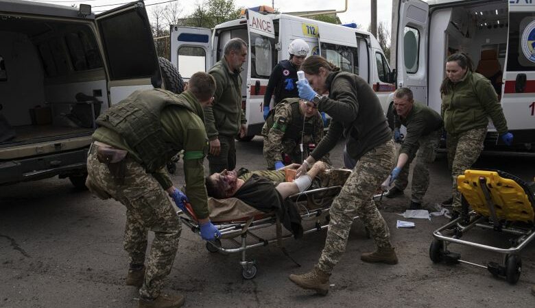 Ουκρανία: Στους 15 ανέβηκαν οι νεκροί από την κατάρρευση κτιρίου στο Ντονέτσκ από ρωσικό βομβαρδισμό