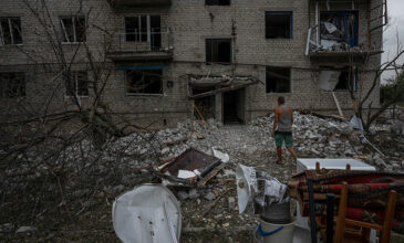 Ουκρανία: Στους 43 έχουν φτάσει οι νεκροί από την κατάρρευση πολυκατοικίας στο Ντονέτσκ από ρώσικο πλήγμα