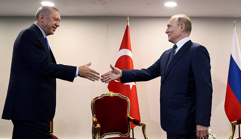 «Καψώνι» Ερντογάν στον Πούτιν: Τον έκανε να τον περιμένει για 50 δευτερόλεπτα