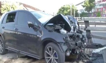 Τροχαίο στο Μαρούσι: Αυτοκίνητο καρφώθηκε στις προστατευτικές μπάρες – Τρεις τραυματίες