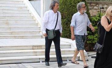 Ιωάννης Στρατάκης: «Πήγα απευθείας στο Προεδρικό Μέγαρο με τη βερμούδα και την παντοφλίτσα μου»