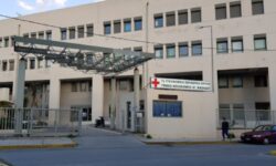 Άγιος Νικόλαος: Επιτέθηκε σε γιατρό και νοσηλεύτριες επειδή του είπαν να κλείσει ραντεβού
