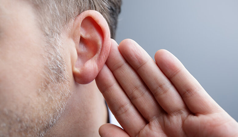 TikTok: Το τεστ που σου δείχνει πόσο έχει φθαρεί η ακοή σου στο πέρασμα των χρόνων