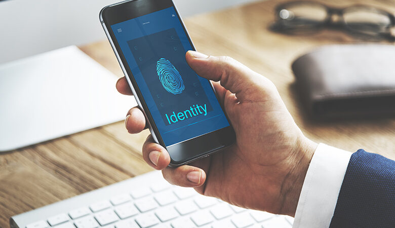 Κυριάκος Πιερρακάκης: Παρουσιάζει την Τετάρτη την εφαρμογή για την ψηφιακή ταυτότητα και το ψηφιακό δίπλωμα οδήγησης