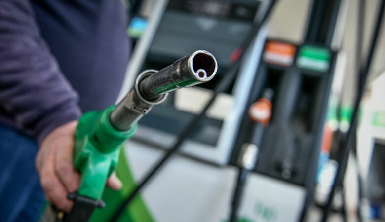 Fuel Pass 2: Ανοίγει μέσα στην εβδομάδα η πλατφόρμα για την επιδότηση καυσίμων