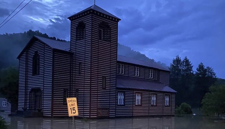 ΗΠΑ: Τουλάχιστον τρεις νεκροί από πλημμύρες στο Κεντάκι