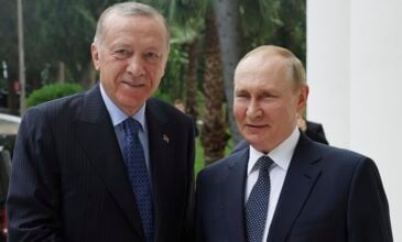 Επικοινωνία Ερντογάν με Πούτιν για τη συμφωνία της Μαύρης Θάλασσας για τα σιτηρά