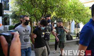 Δολοφονία στο Περιστέρι: Στον ανακριτή ο σύντροφος της 17χρονης – Δείτε εικόνες του news