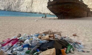 Ζάκυνθος: «Μπαλάκι» οι ευθύνες για την καθαριότητα στην παραλία Ναυάγιο