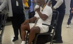 Ο Μάικ Τάισον εμφανίστηκε με αναπηρικό αμαξίδιο στο αεροδρόμιο του Μαϊάμι