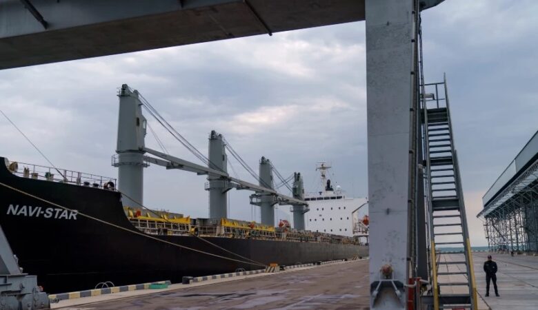 Ουκρανία: Άλλα δύο πλοία που μεταφέρουν σιτηρά αναχώρησαν από λιμάνι της Μαύρης Θάλασσας