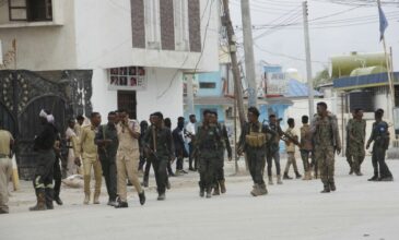 Σομαλία: Βομβιστής ανατινάχθηκε σε στρατιωτική ακαδημία – Τουλάχιστον 30 νεκροί και δεκάδες τραυματίες