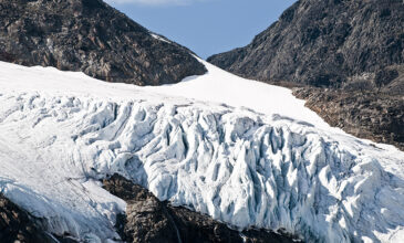 Ελβετία: Ο όγκος των ελβετικών παγετώνων μειώθηκε κατά 50% από το 1931