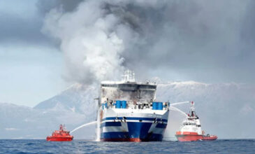 Σουηδία: Οχηματαγωγό πλοίο με 300 άτομα έχει τυλιχθεί στις φλόγες ανοικτά των ακτών