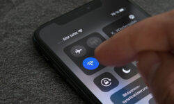 iPhone: Γιατί το τελευταίο update μπορεί να δημιουργήσει πρόβλημα με το Wi-Fi