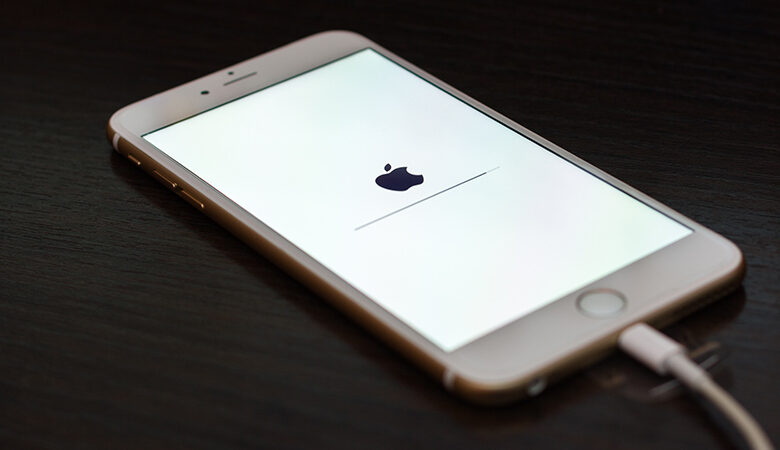 Apple: Νέο iOS update για παλαιότερα iPhone και iPad