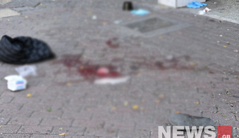 Πυροβολισμοί στην πλατεία Βάθης: Δύο νεαροί τραυματίες – Δείτε φωτογραφίες του News