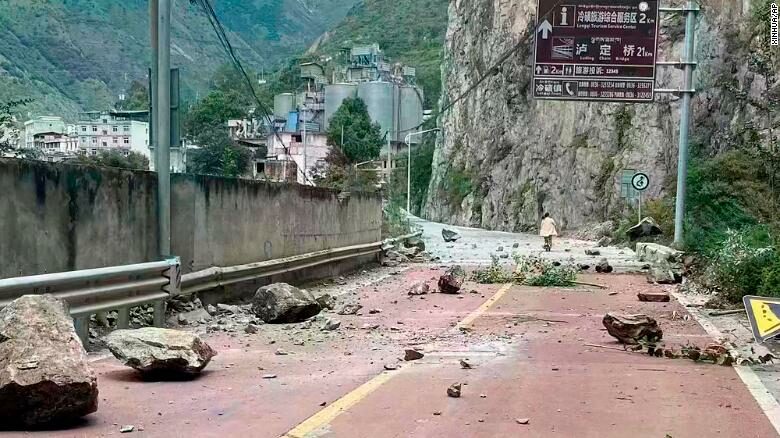 Κίνα: Τουλάχιστον 21 νεκροί από τον σεισμό των 6,8 Ρίχτερ στη Σετσουάν