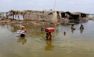 Πακιστάν: Αγώνας δρόμου για να αποτραπεί η υπερχείλιση της μεγαλύτερης λίμνης της χώρας