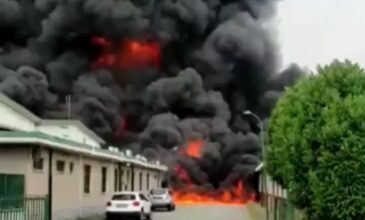 Ιταλία: Πυρκαγιά σε εταιρία συλλογής επικίνδυνων απορριμμάτων έξω από το Μιλάνο