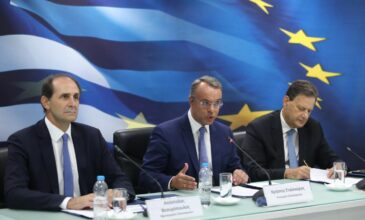 Εξειδίκευση των μέτρων που ανακοίνωσε ο Μητσοτάκης: Κριτήρια και δικαιούχοι για επιταγή ακρίβειας και επίδομα θέρμανσης