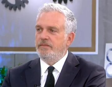 Χρήστος Ζαμπούνης: «Η πρώτη φορά που μίλησα στον Κάρολο, στην Πάτμο…»