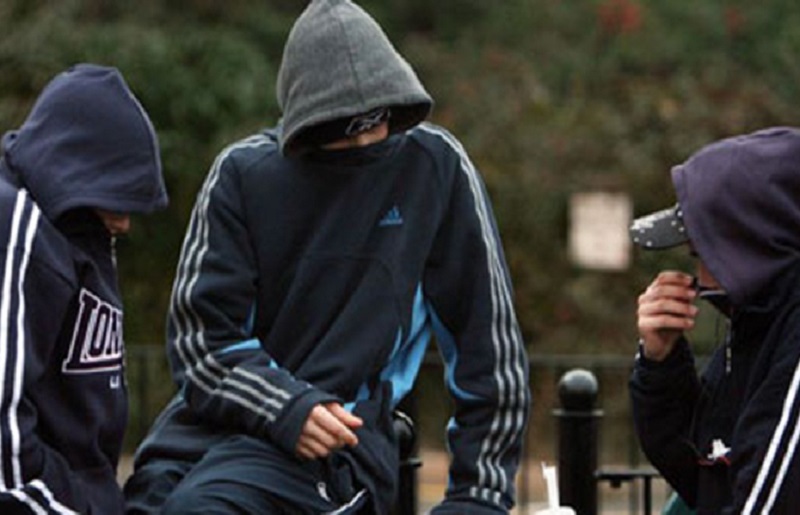 Άγριος ξυλοδαρμός 13χρονου στην Αγία Παρασκευή: Άφαντοι παραμένουν οι ανήλικοι δράστες και οι γονείς τους