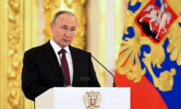 Ρωσία: Ο Πούτιν κατηγορεί την EE ότι μπλοκάρει δωρεά 300.000 τόνων λιπασμάτων στις φτωχές χώρες
