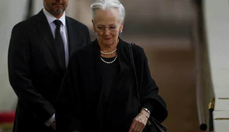 Η βασίλισσα της Δανίας κόλλησε κορονοϊό μετά την παρουσία της στην κηδεία της Ελισάβετ
