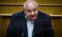 Καραθανασόπουλος για Εξεταστική: Επιβεβαιώνεται η πρόθεση της κυβέρνησης για συγκάλυψη των υποθέσεων