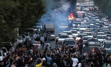 Ιράν: Αιματηρές διαδηλώσεις με 11 νεκρούς μετά τον θάνατο της Μαχσά Αμινί