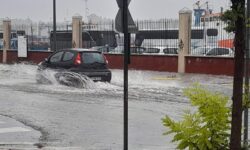 Κέρκυρα: Πλημμυρικά φαινόμενα από την έντονη βροχόπτωση στην πρωτεύουσα του νησιού